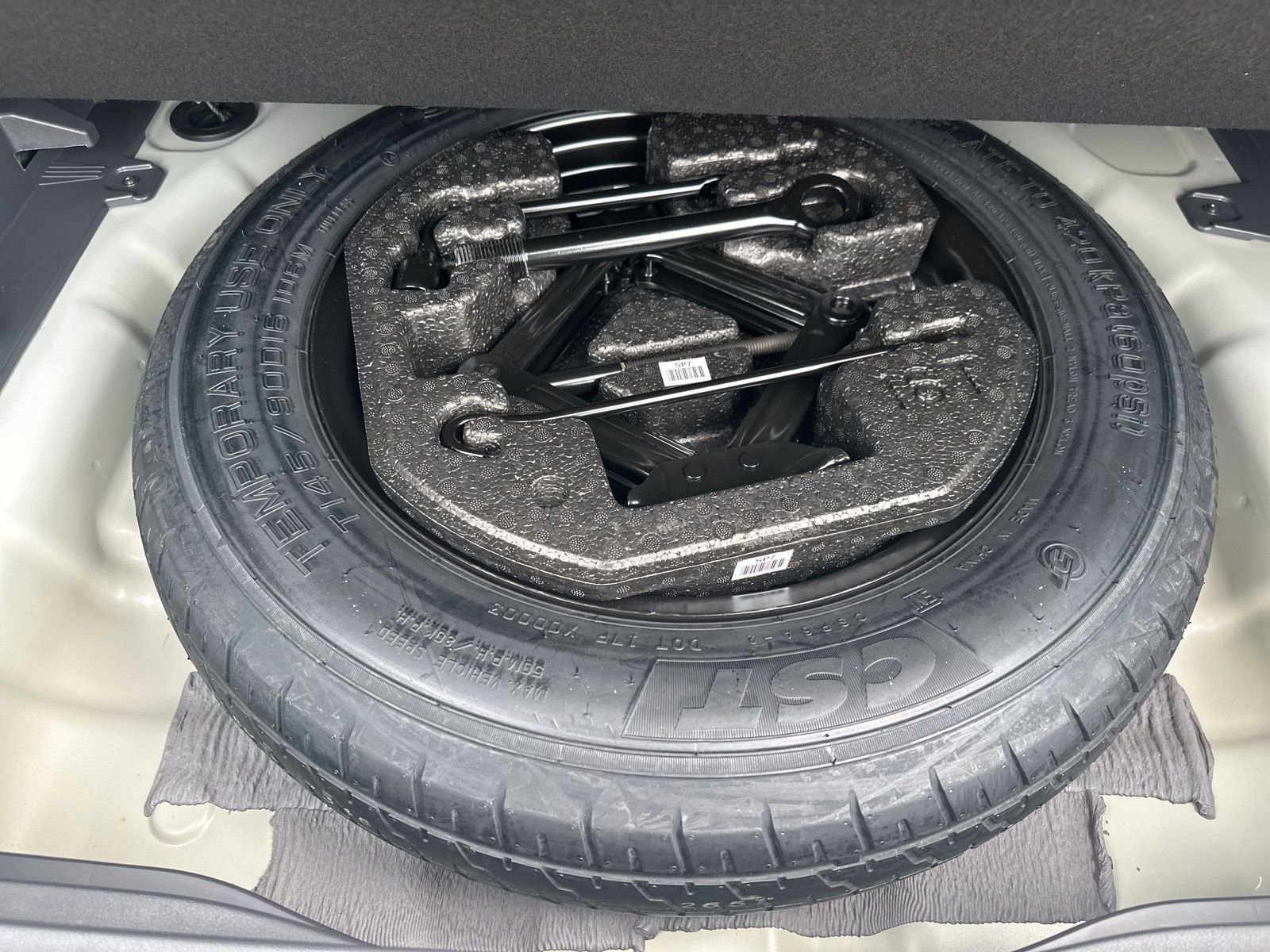 Used 2025 Hyundai Kona SEL image 34