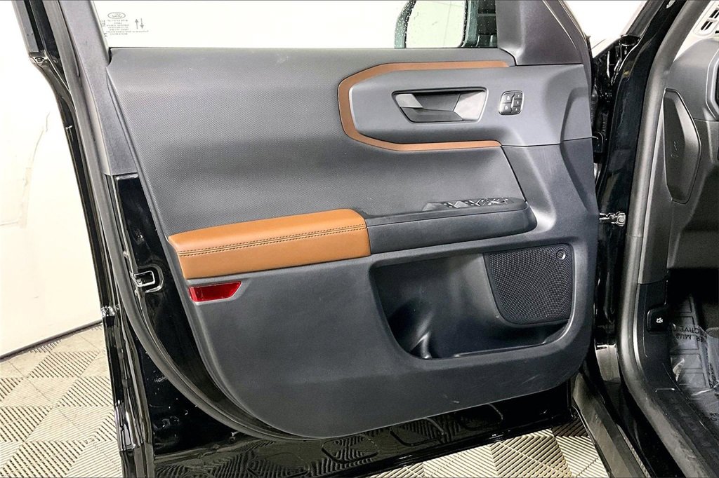 Used 2024 Ford Bronco Sport Outer Banks image 22