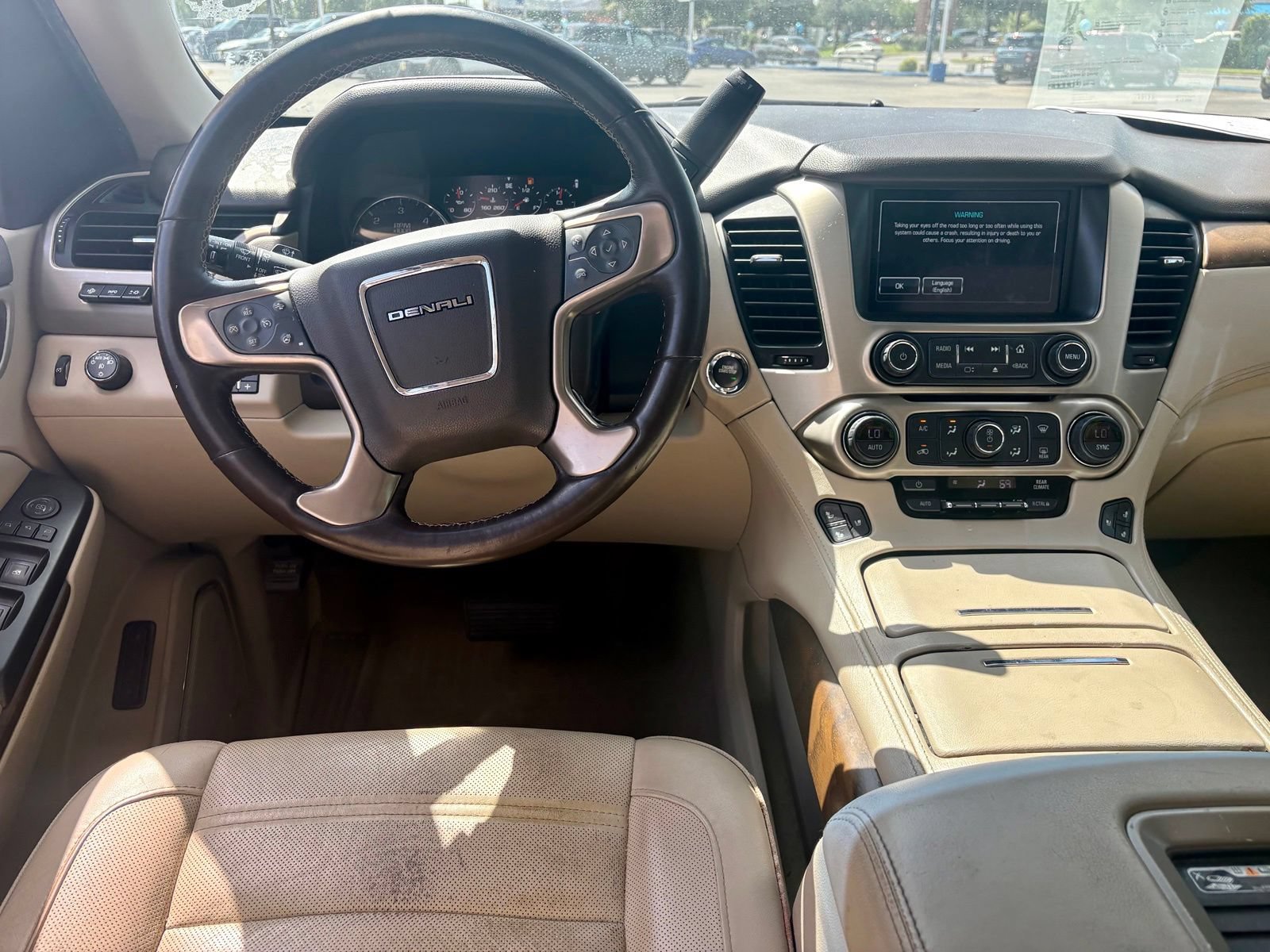Used 2019 GMC Yukon XL Denali w/ Denali Ultimate Package RWD image 9