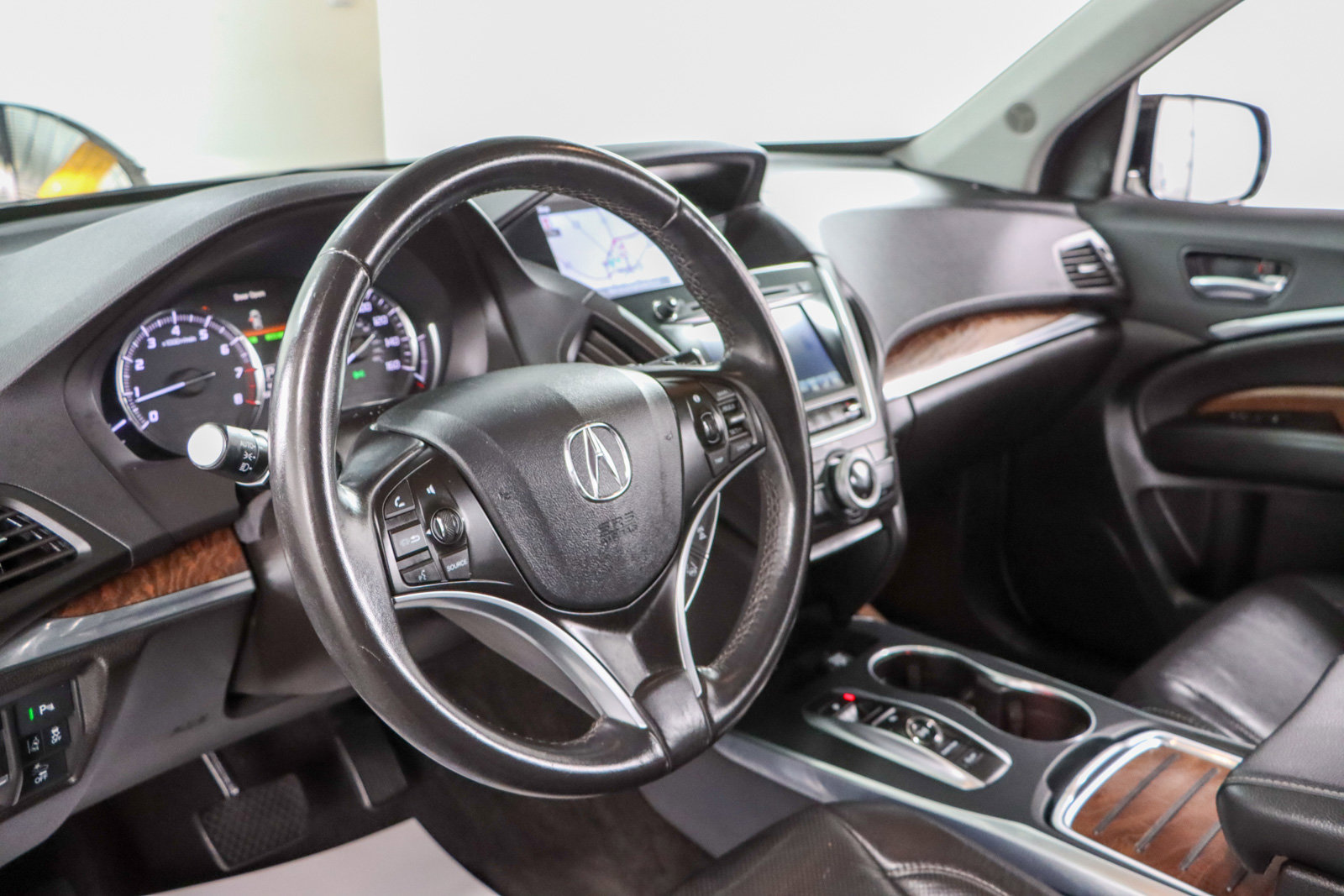 Used 2020 Acura MDX SH-AWD w/ Technology Package image 23