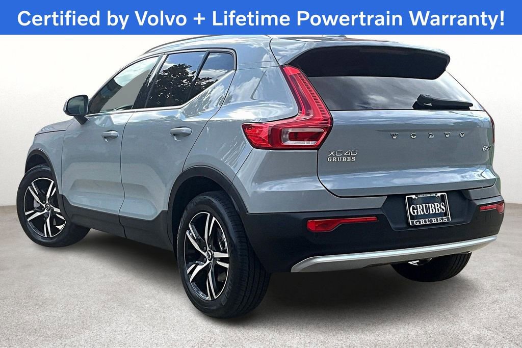 Certified 2025 Volvo XC40 B5 Core image 15
