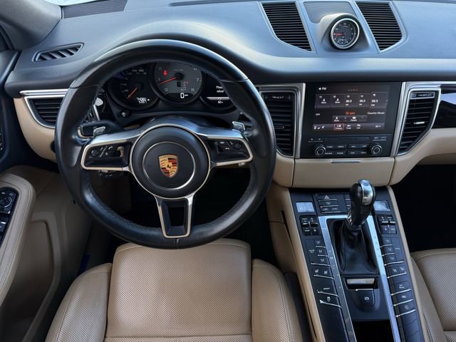 Used 2018 Porsche Macan S w/ Premium Package Plus image 10