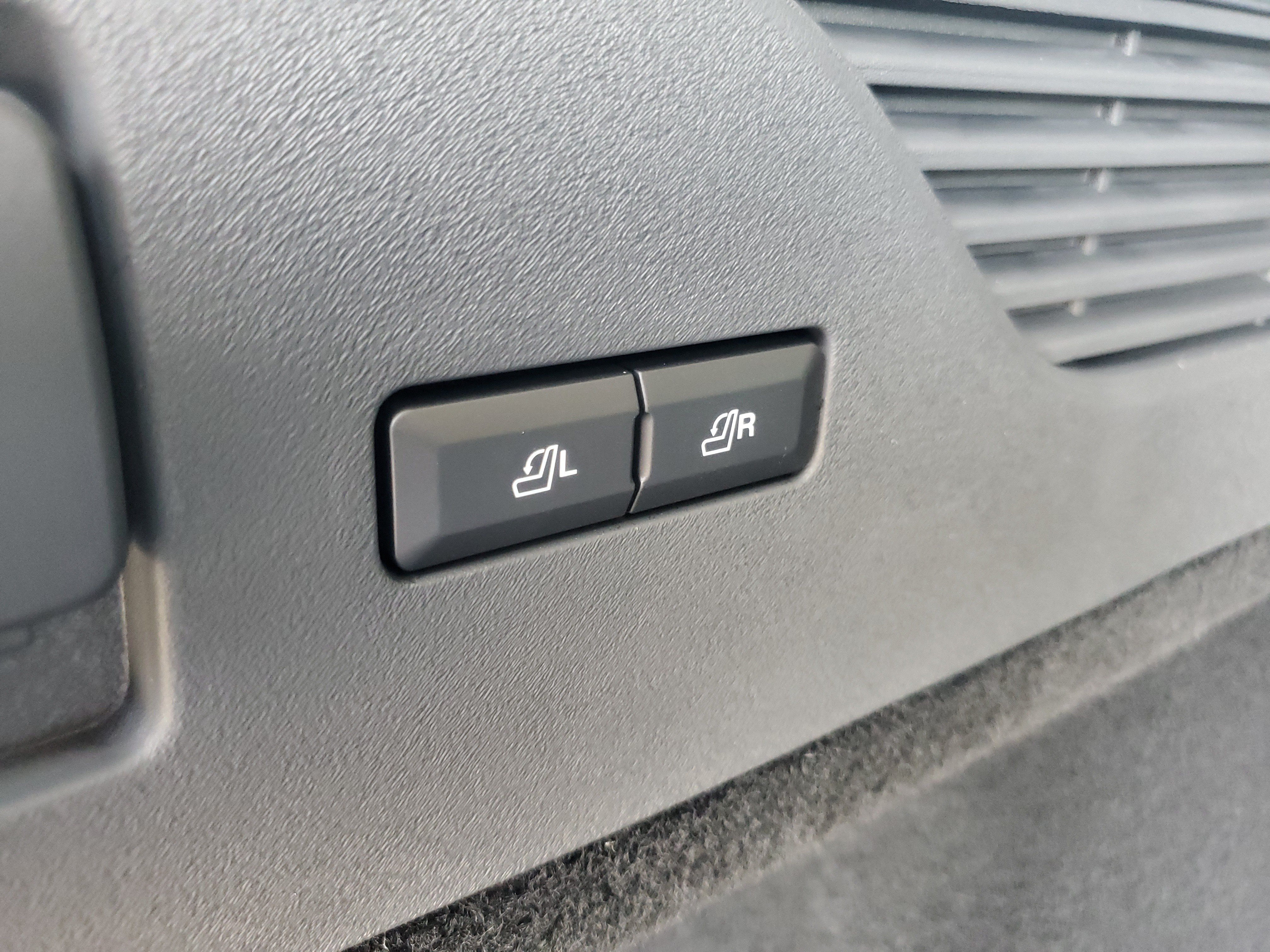 New 2026 Lincoln Nautilus Reserve AWD/4WD image 33