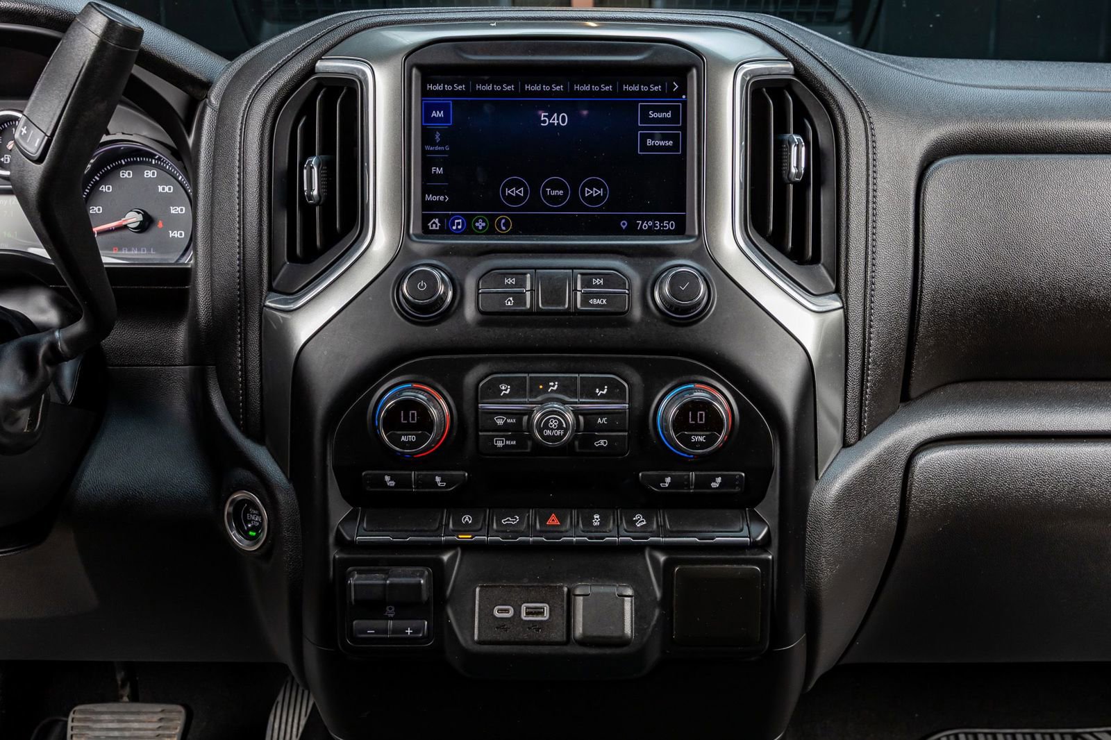 Used 2020 Chevrolet Silverado 1500 RST w/ Texas Edition image 23