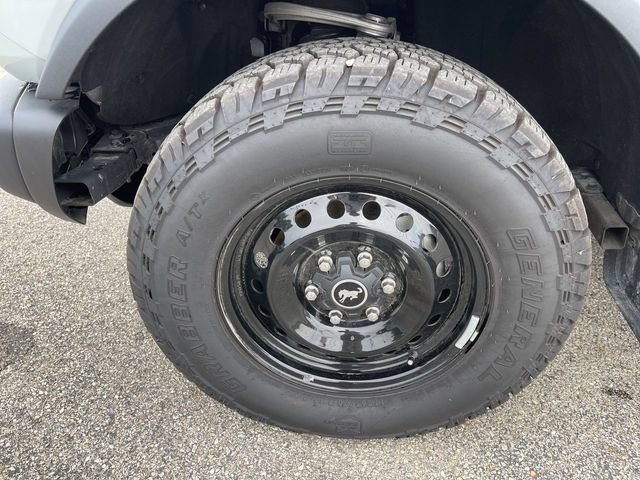 Used 2023 Ford Bronco Black Diamond AWD/4WD image 10