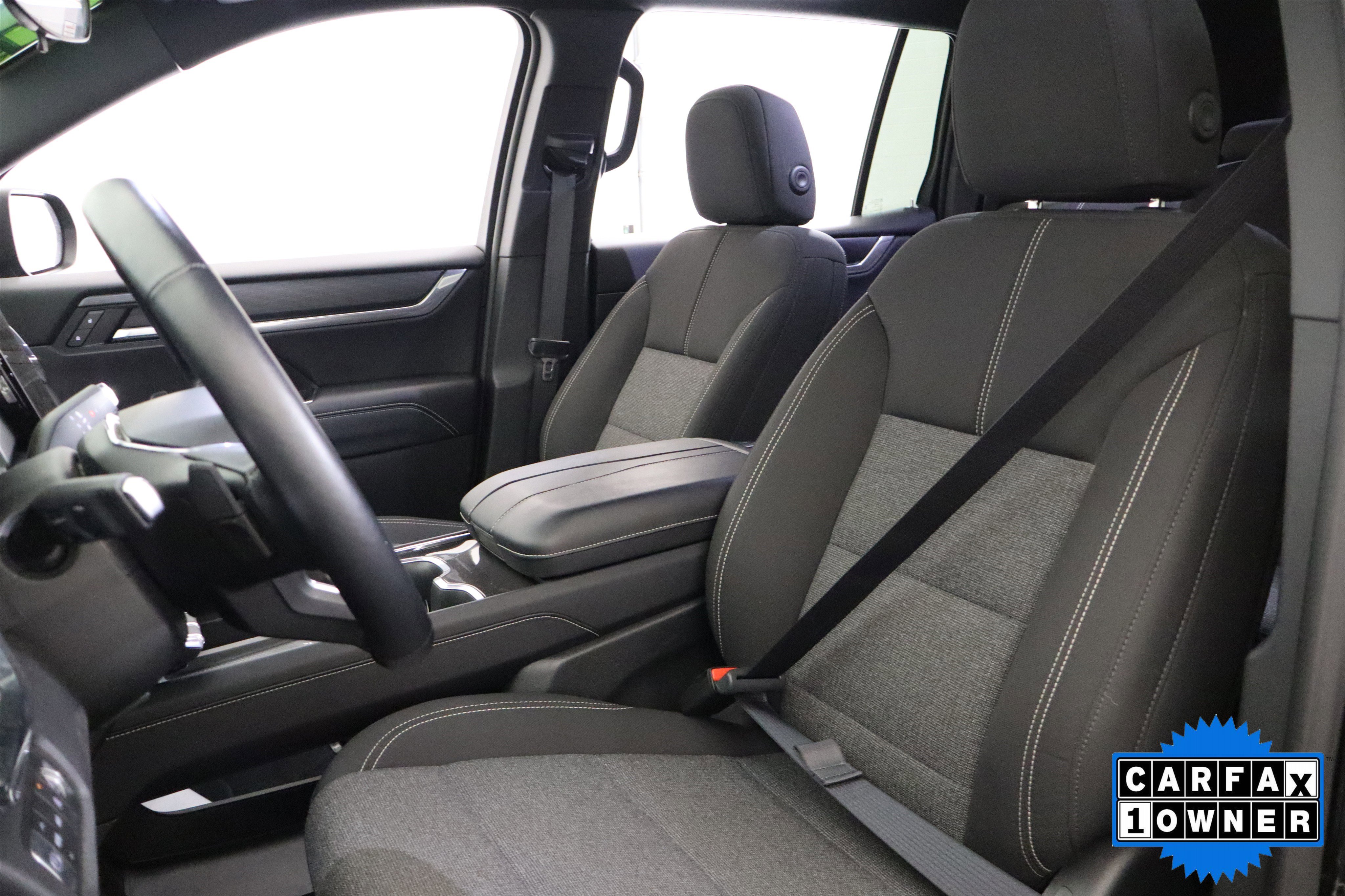 Used 2025 GMC Acadia Elevation AWD/4WD image 22