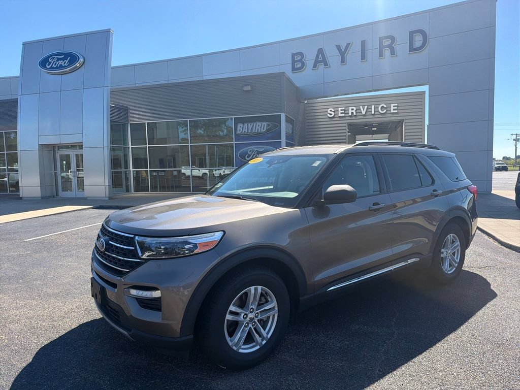 Used 2021 Ford Explorer XLT w/ Equipment Group 202A RWD image 1