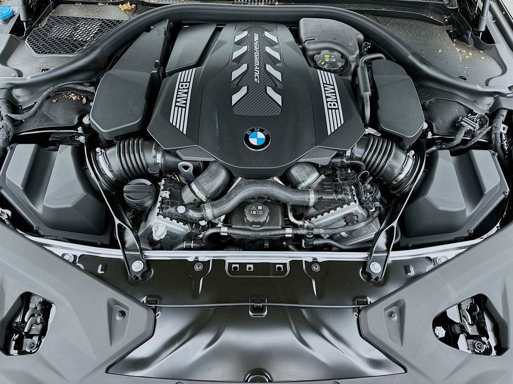 New 2026 BMW M850i xDrive AWD/4WD image 32