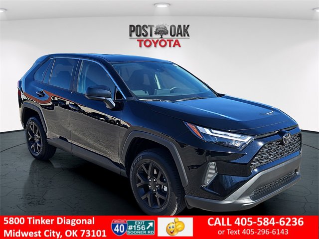 Used 2025 Toyota RAV4 LE image 1