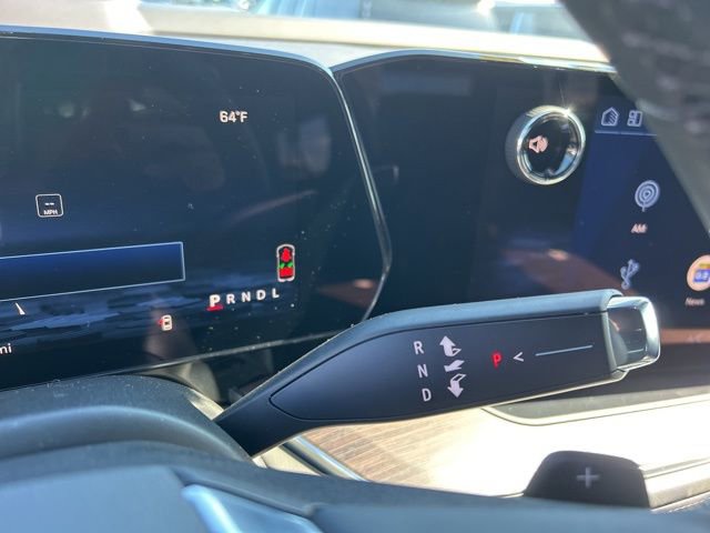 New 2026 Chevrolet Suburban LS w/ Max Trailering Package image 26