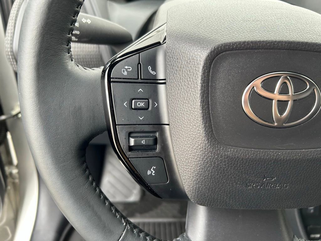 Used 2024 Toyota bZ4X XLE w/ Weather Package AWD/4WD image 22