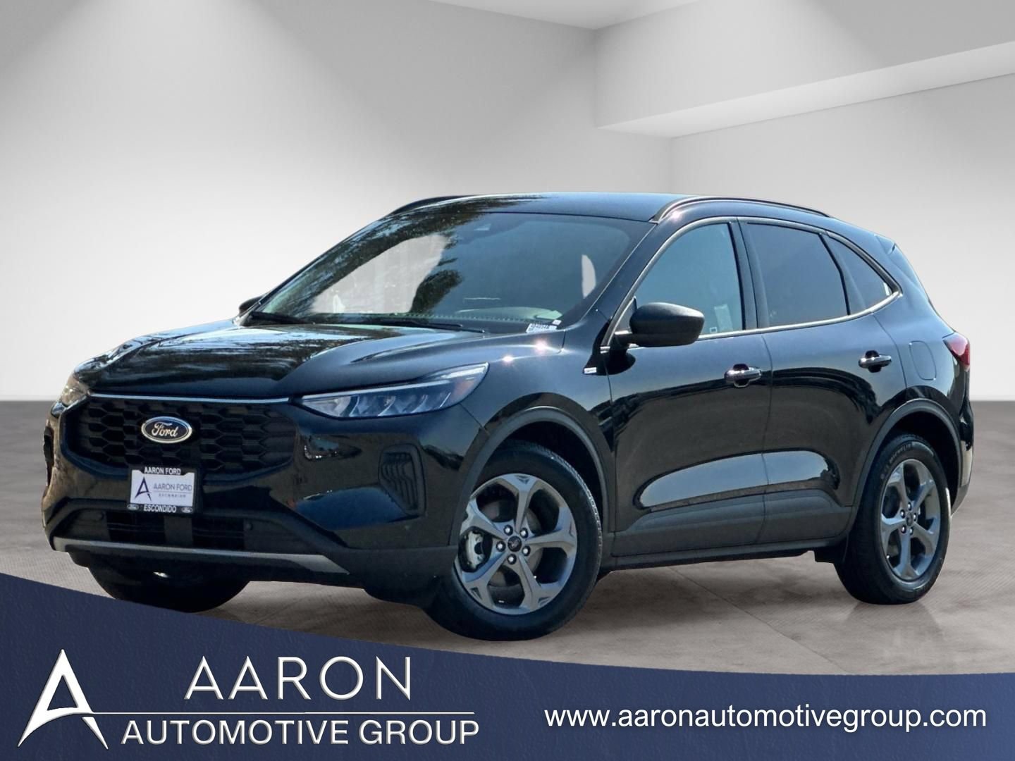 Used 2025 Ford Escape ST-Line w/ Equipment Group 301A FWD image 1