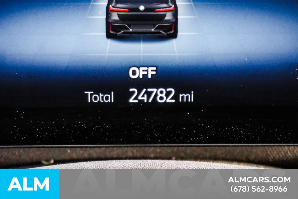 Used 2024 BMW i7 eDrive50 w/ M Sport Package RWD image 57