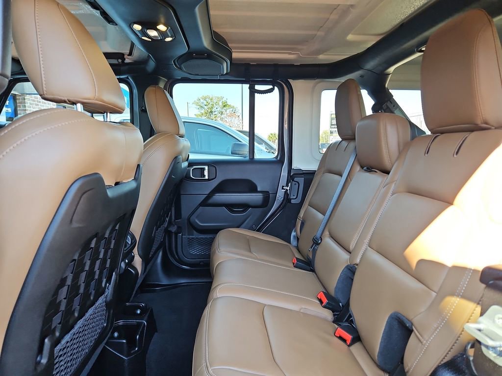 Used 2020 Jeep Wrangler Unlimited Rubicon AWD/4WD image 27