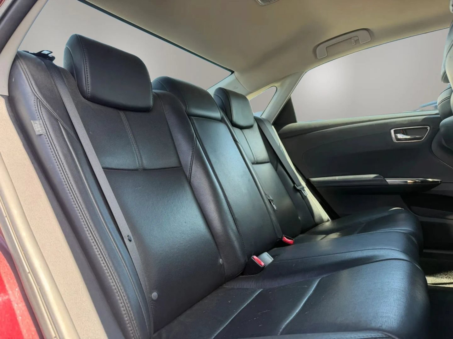 Used 2015 Toyota Avalon XLE Premium FWD image 18