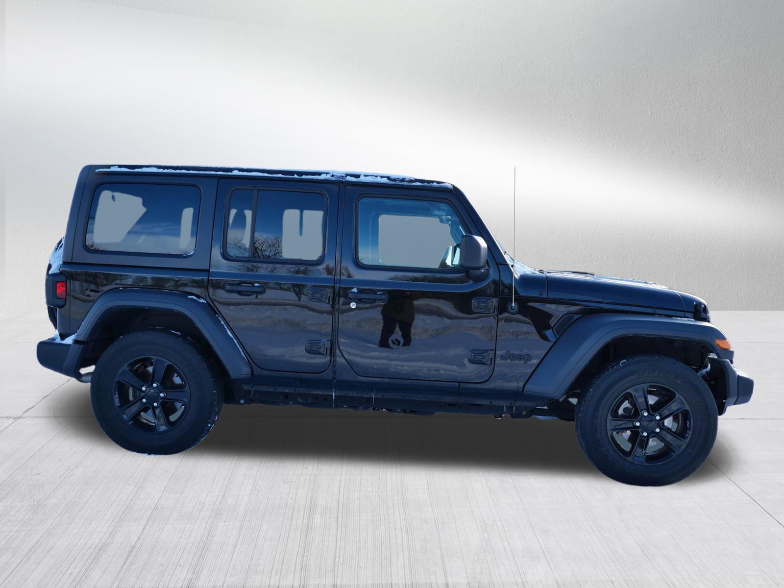 Used 2021 Jeep Wrangler Unlimited Sport image 8