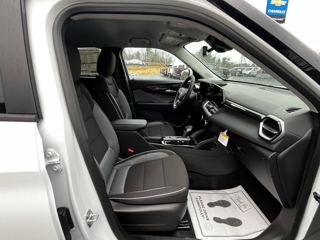 New 2026 Chevrolet TrailBlazer LT w/ Convenience Package image 21