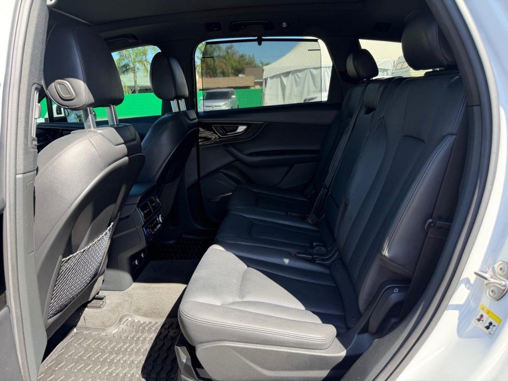 Used 2019 Audi Q7 3.0T Prestige AWD/4WD image 47