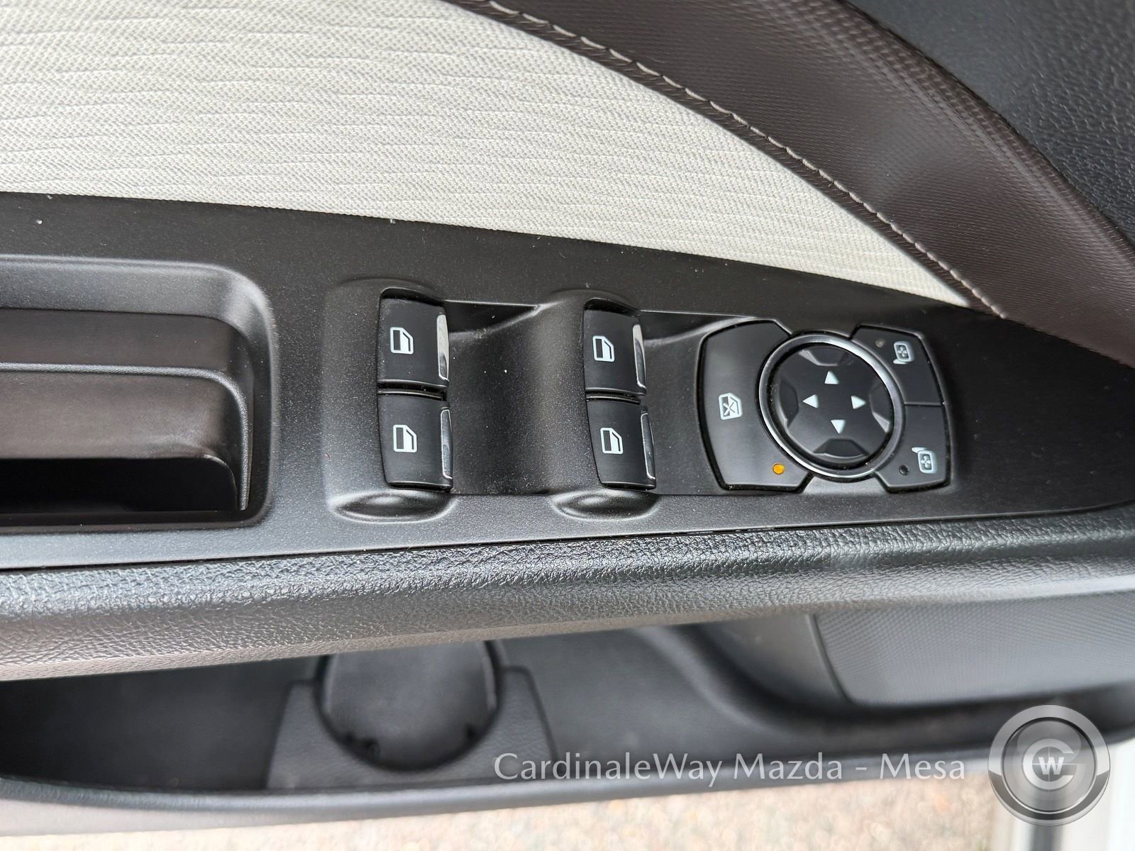 Used 2019 Ford Fusion SE w/ Equipment Group 151A image 18