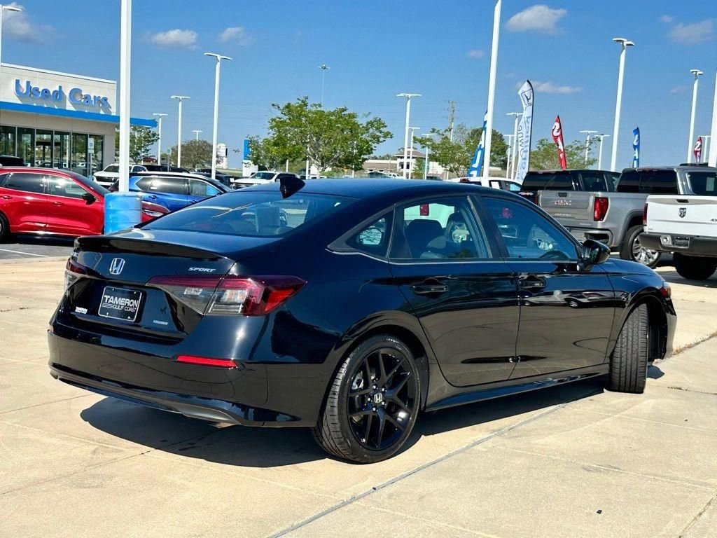 Used 2025 Honda Civic Sport image 25