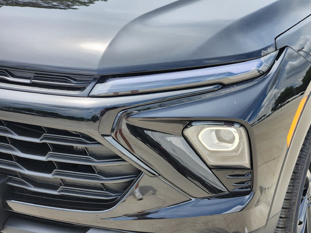 New 2026 Chevrolet TrailBlazer LT w/ Convenience Package FWD image 10