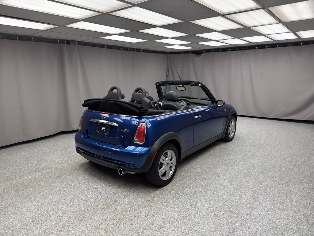 Used 2007 MINI Cooper Convertible FWD image 3