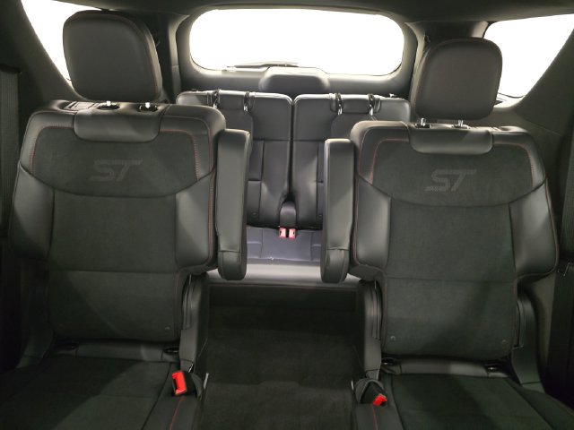 New 2026 Ford Explorer ST RWD image 29