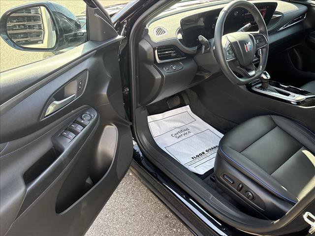 Certified 2024 Buick Envista Sport Touring w/ Convenience I Package image 11