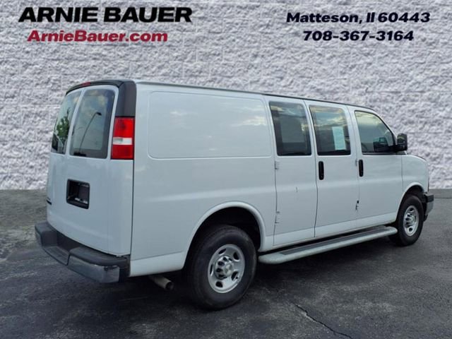 Used 2023 Chevrolet Express 2500 w/ Driver Convenience Package image 7
