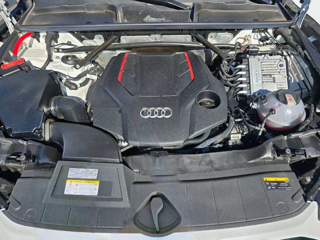 Used 2023 Audi SQ5 Premium Plus w/ Premium Plus Package AWD/4WD image 10