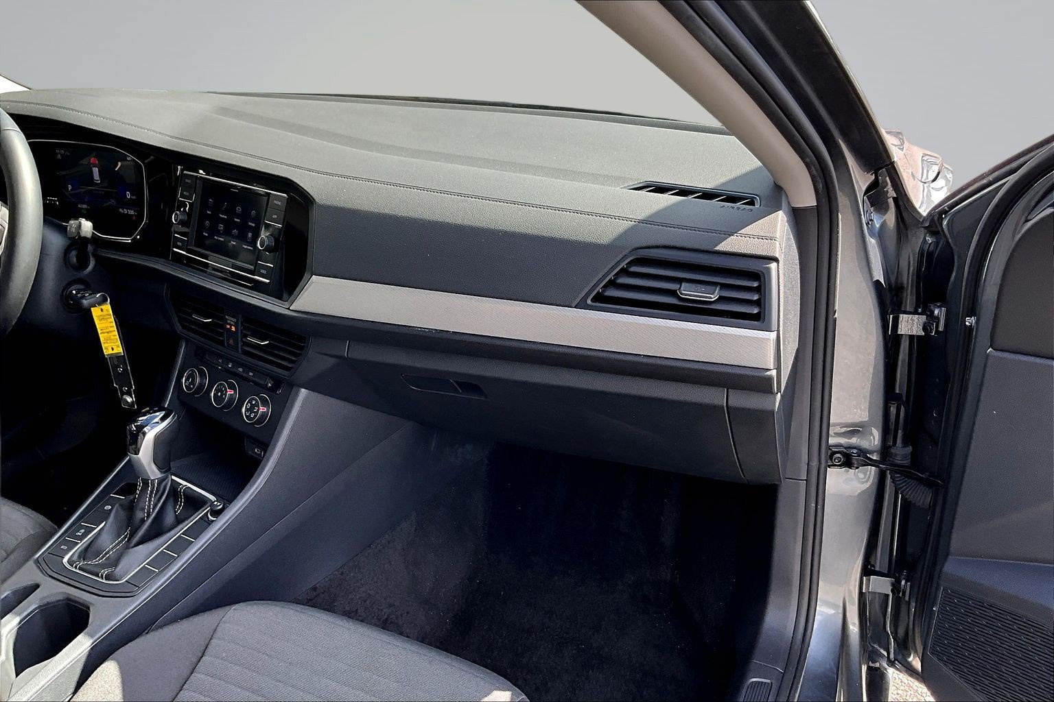 Used 2024 Volkswagen Jetta S FWD image 22