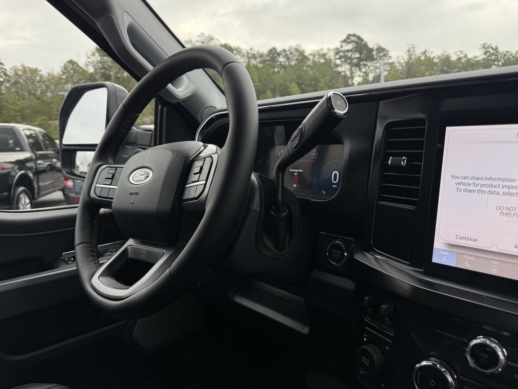 New 2026 Ford F250 Lariat image 31