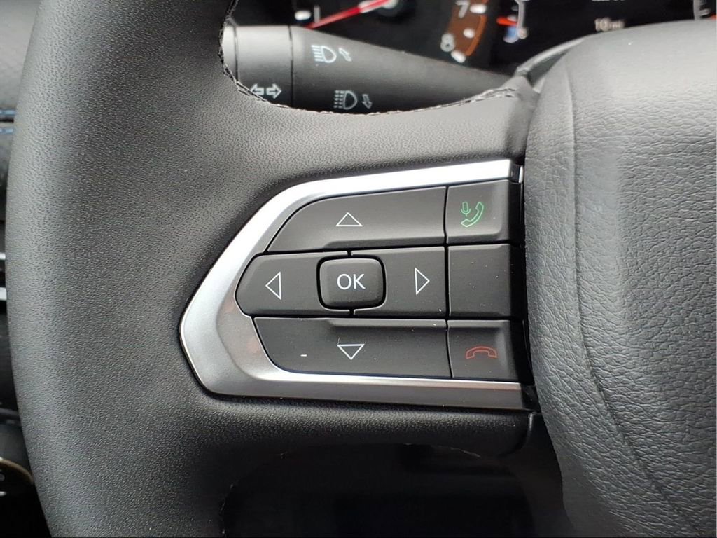 New 2026 Jeep Compass Latitude image 24