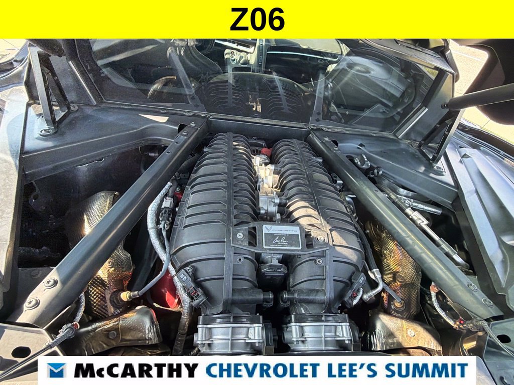 Used 2025 Chevrolet Corvette Z06 RWD image 41