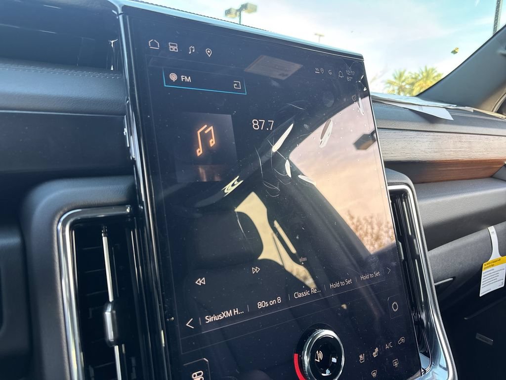 New 2026 GMC Yukon XL Denali AWD/4WD image 13