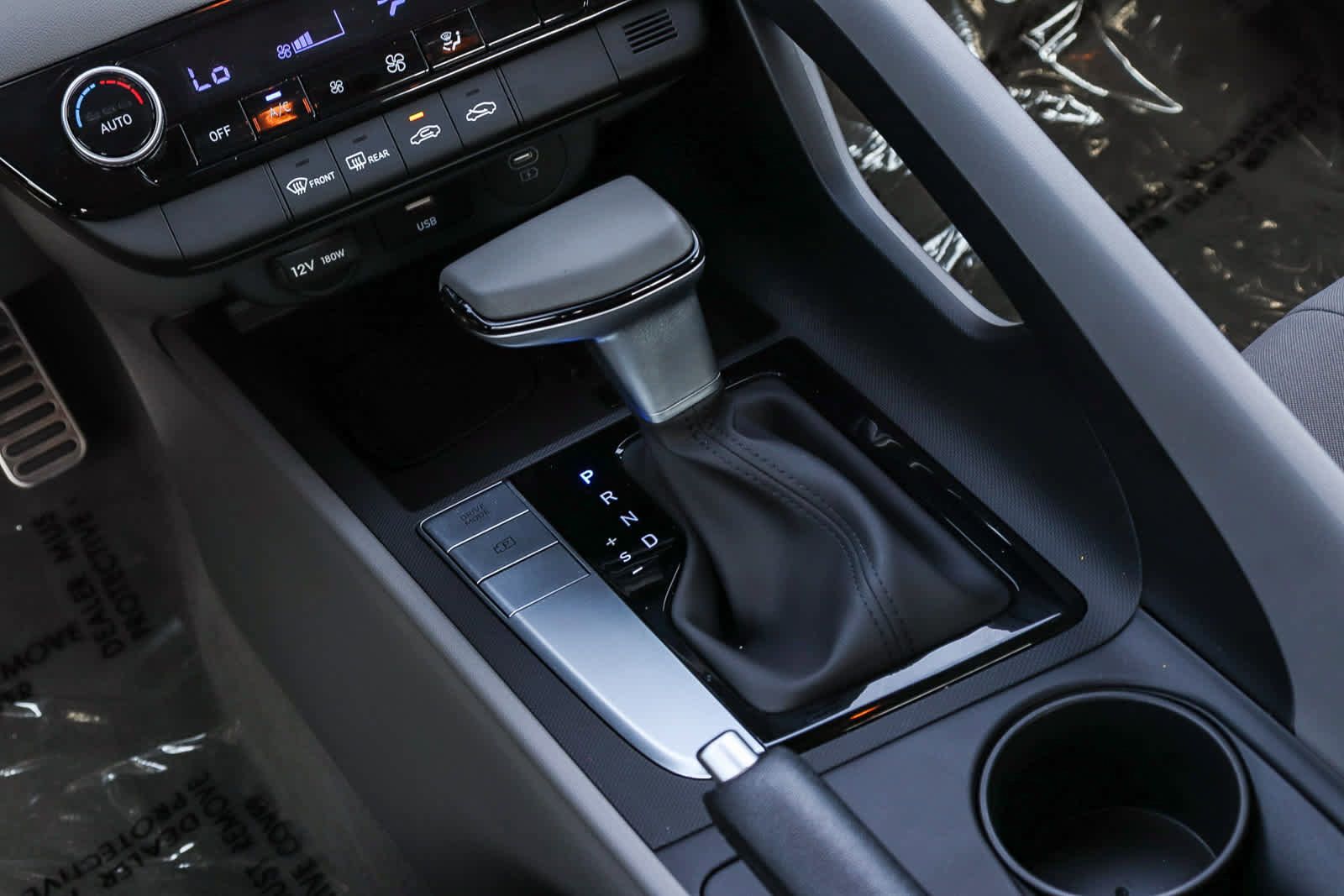 Used 2025 Hyundai Elantra Sport image 20