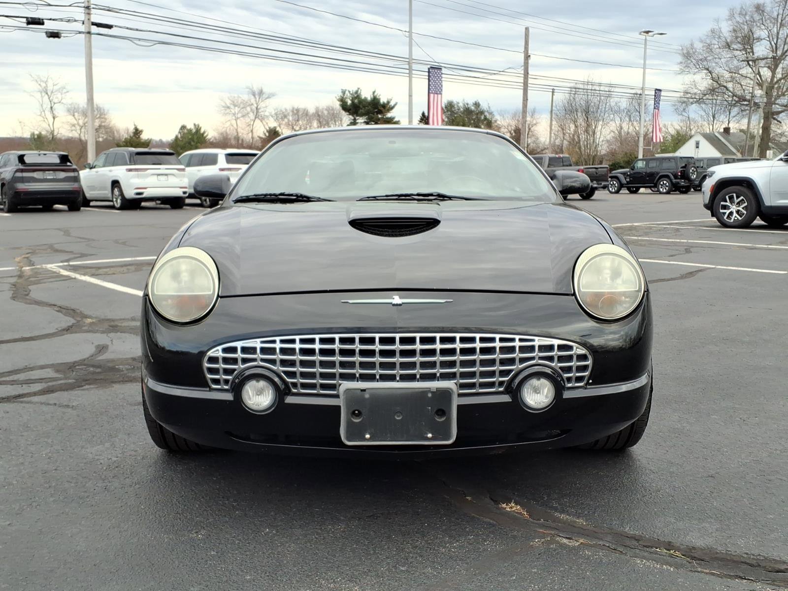 Used 2005 Ford Thunderbird Deluxe image 8