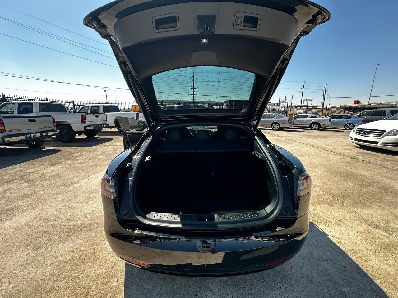 Used 2017 Tesla Model S P100D image 10