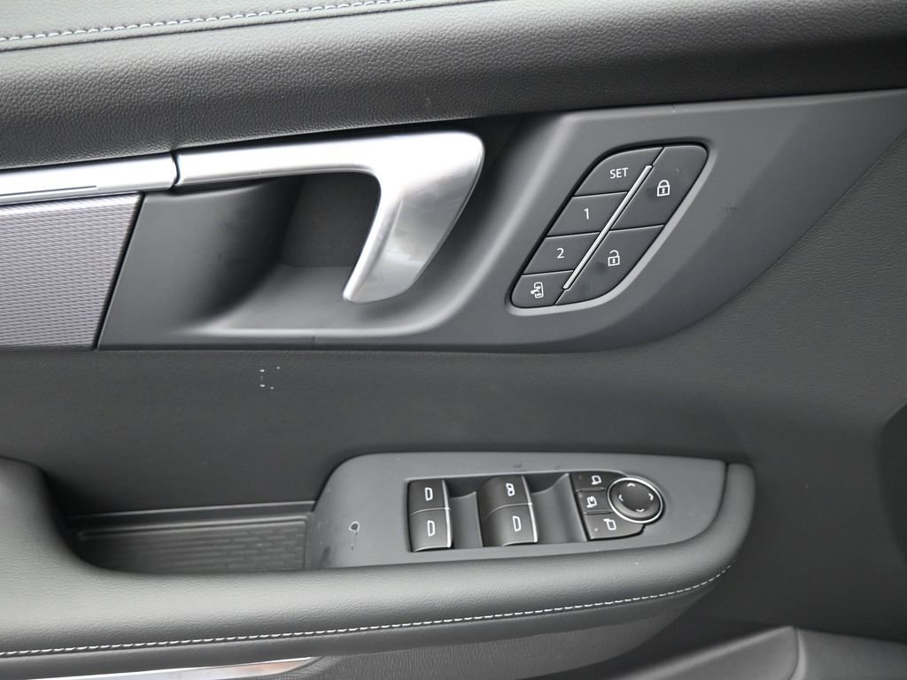 New 2026 Buick Enclave Sport Touring w/ Power Package image 10