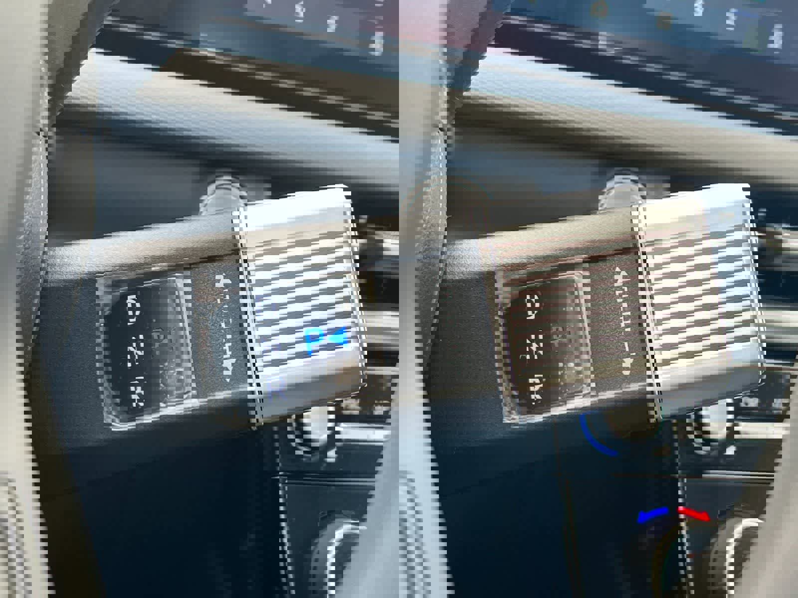 New 2026 Hyundai Tucson Blue SE image 21