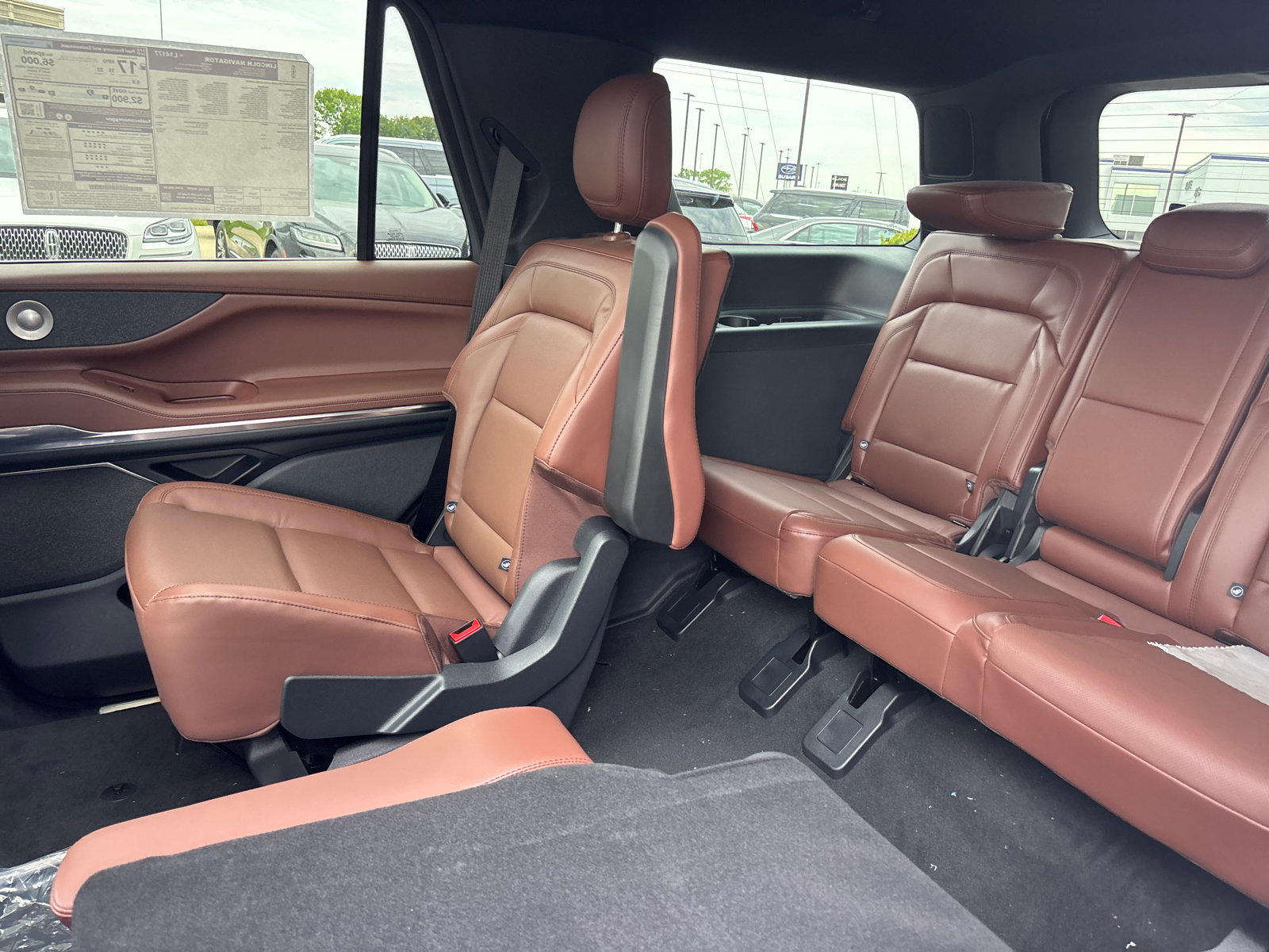New 2026 Lincoln Navigator Reserve AWD/4WD image 26