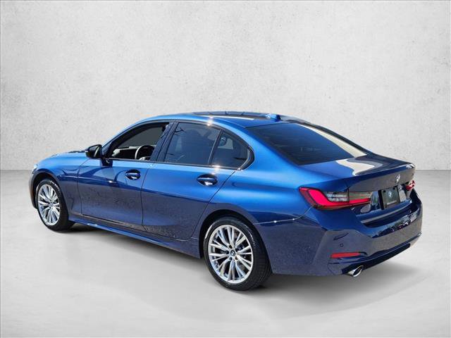 Certified 2023 BMW 330i Sedan w/ Premium Package image 7