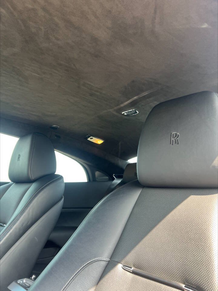 Used 2016 Rolls-Royce Wraith RWD image 19