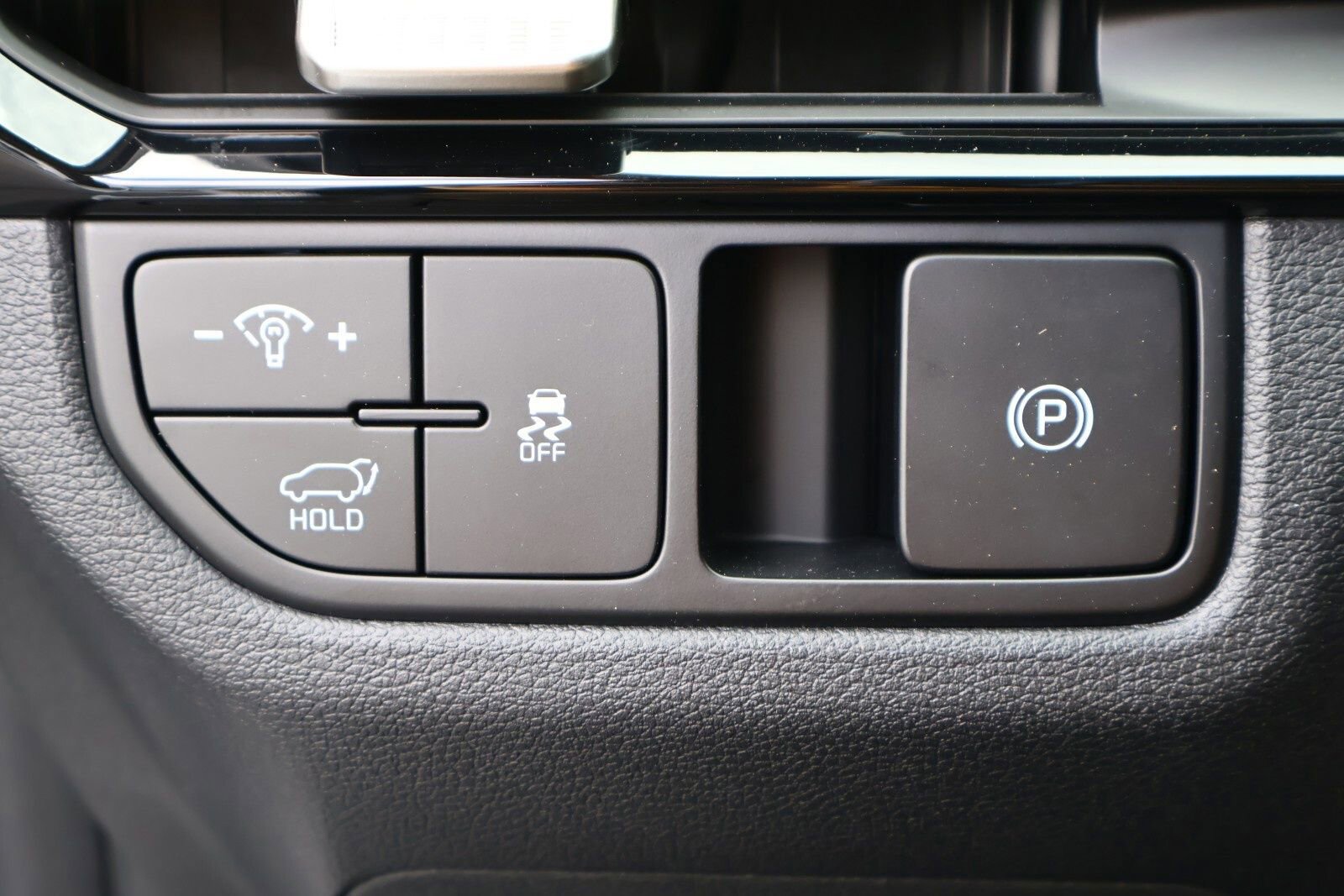 Used 2026 Kia Sportage EX image 10