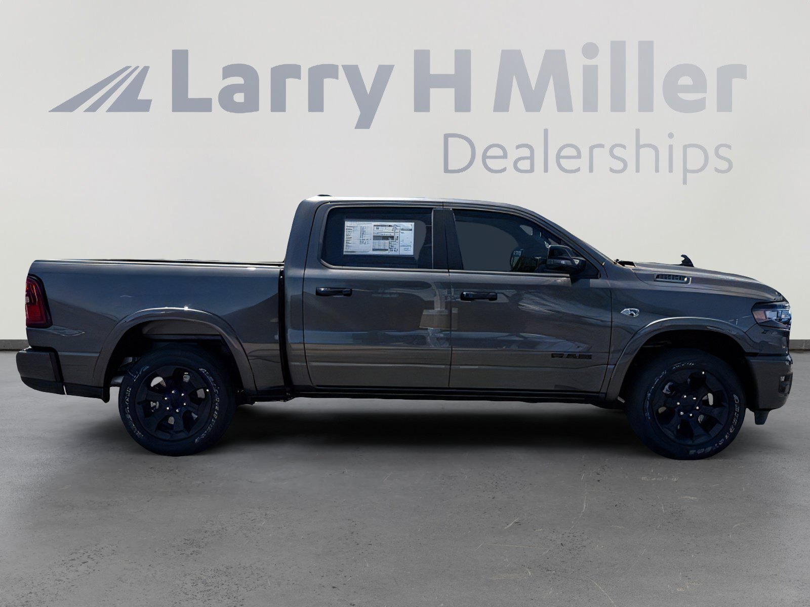 New 2026 RAM 1500 Big Horn AWD/4WD image 7