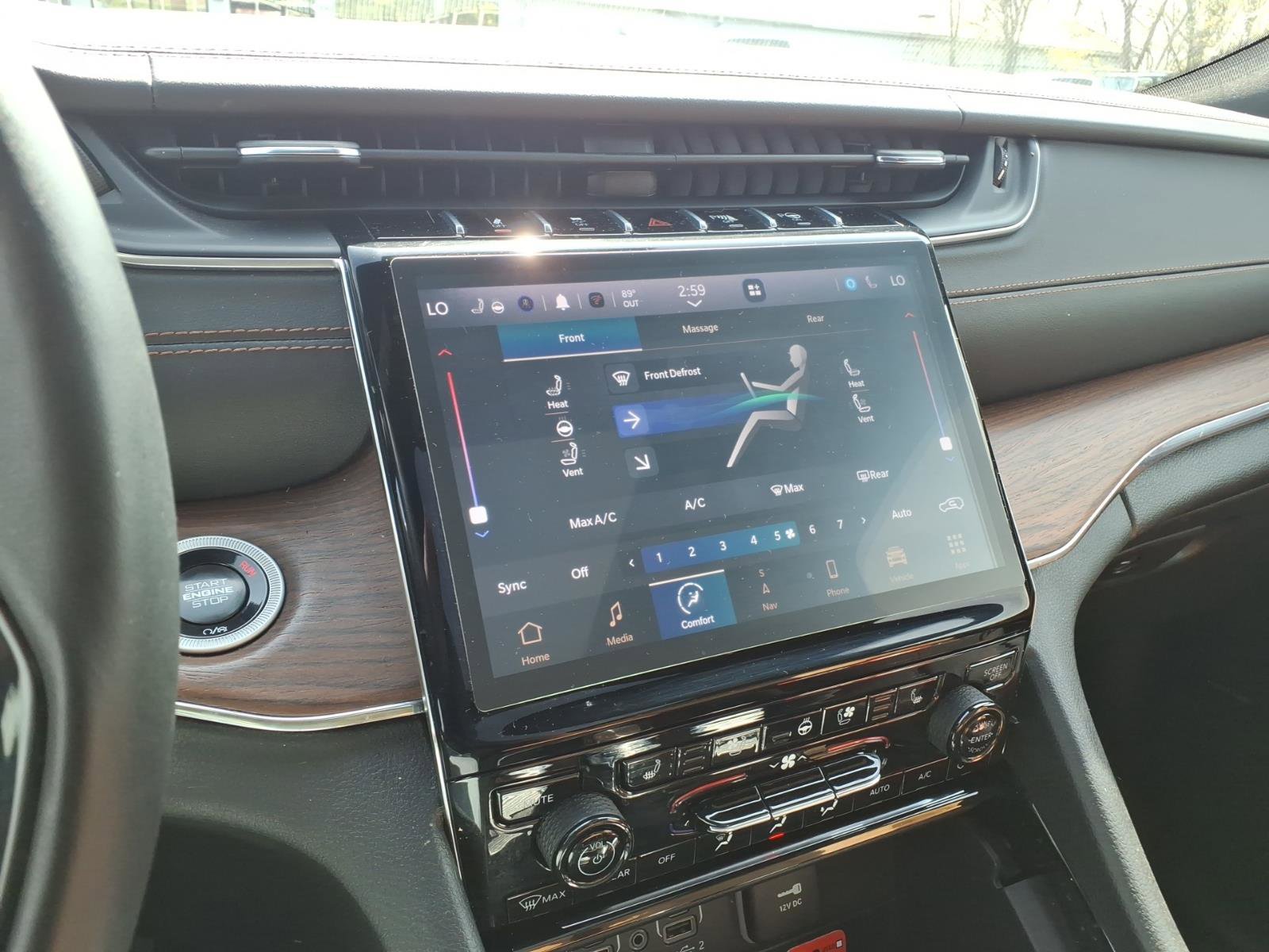 Certified 2024 Jeep Grand Cherokee L Summit AWD/4WD image 10