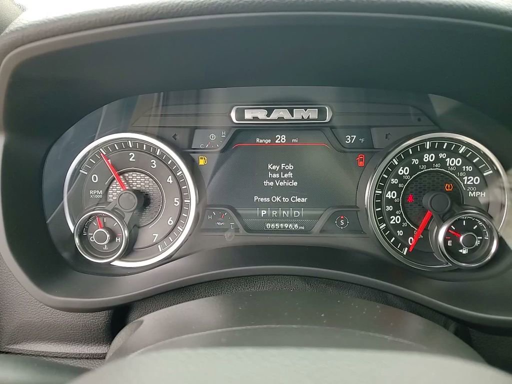 Used 2024 RAM 2500 Big Horn w/ Night Edition image 32