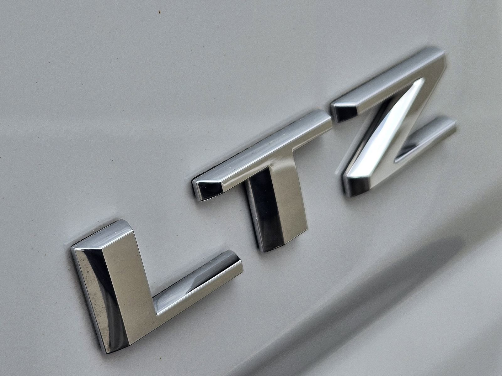 Certified 2024 Chevrolet Silverado 2500 LTZ w/ LTZ Convenience Package image 16