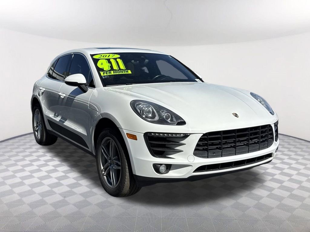 Used 2017 Porsche Macan S image 3