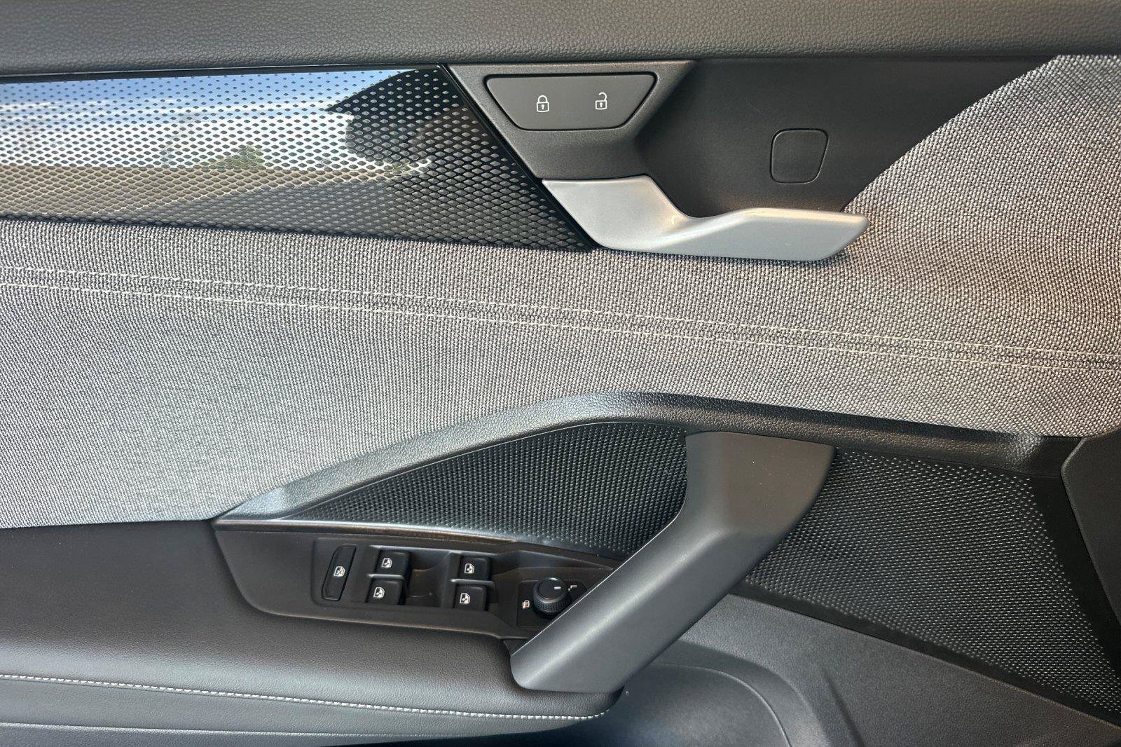 New 2026 Volkswagen Tiguan S AWD/4WD image 11